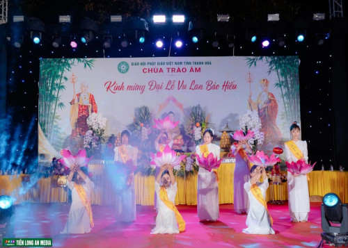 TRANG NGHIÊM ĐẠI LỄ VU LAN BÁO HIẾU TẠI CHÙA TRÀO ÂM PL 2570